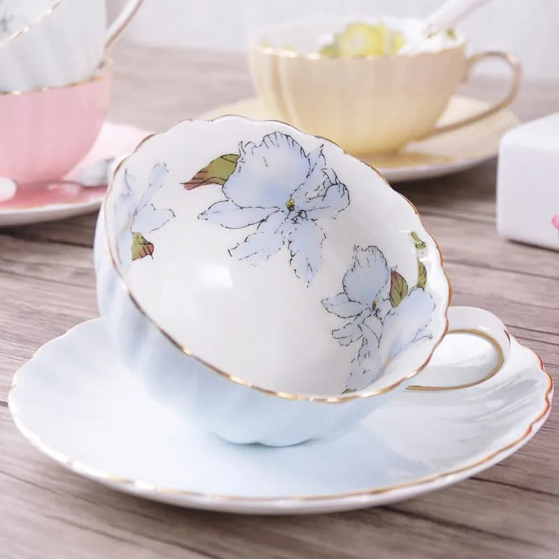 Ensemble Tasses à Thé | Élégance Anglaise