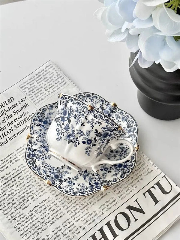 Ensemble Tasses & Soucoupes | Élégance Européenne