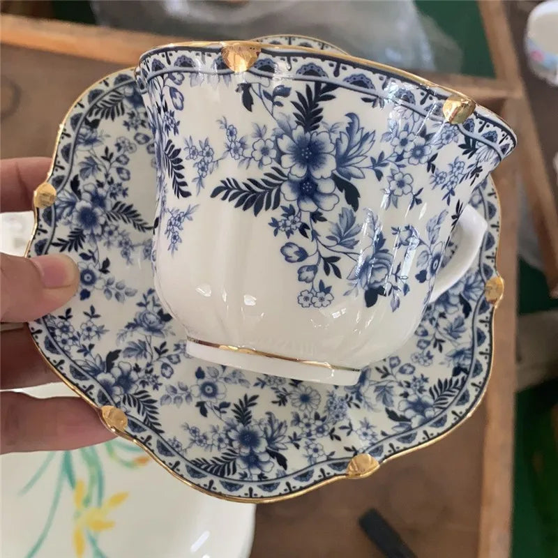 Ensemble Tasses & Soucoupes | Élégance Européenne