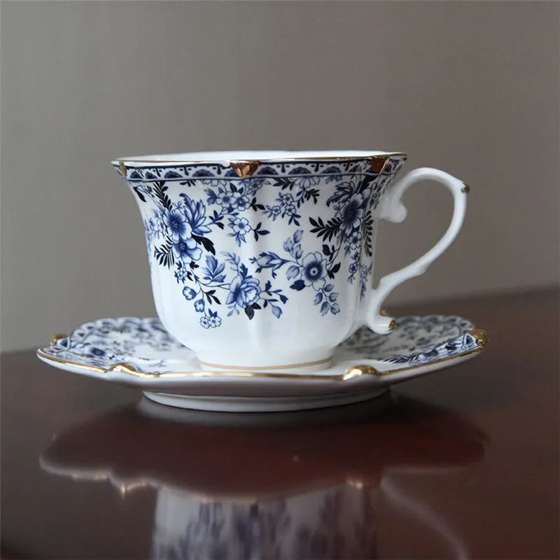 Ensemble Tasses & Soucoupes | Élégance Européenne
